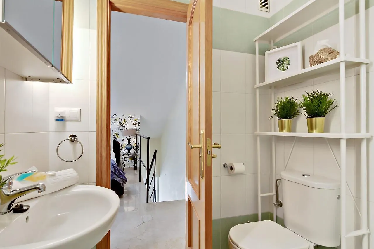 Del Parque Flats - Ollerias Duplex Apartment Malaga 0*,  Spain